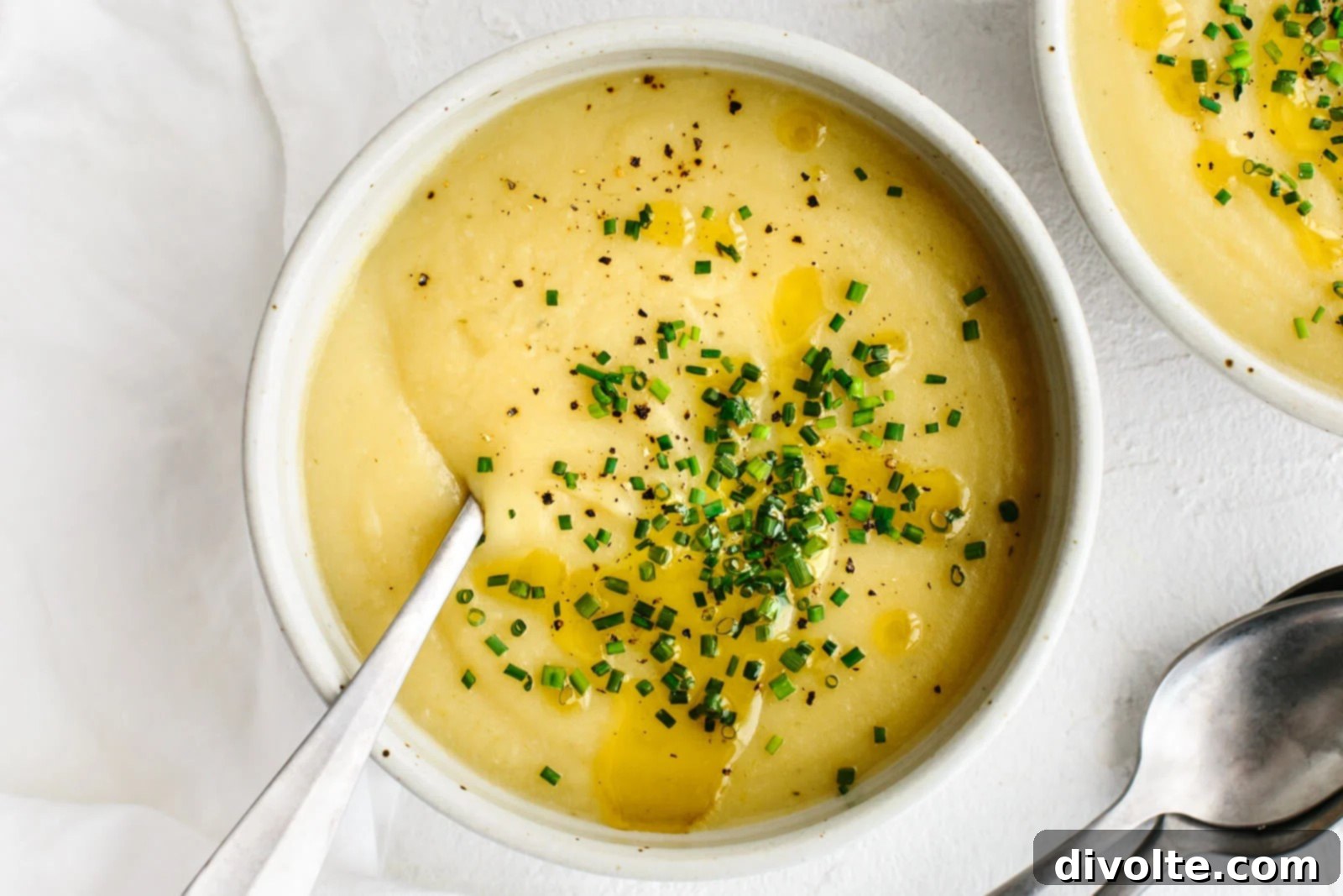 Creamy Potato Leek Soup 2 potato-leek-soup-recipe