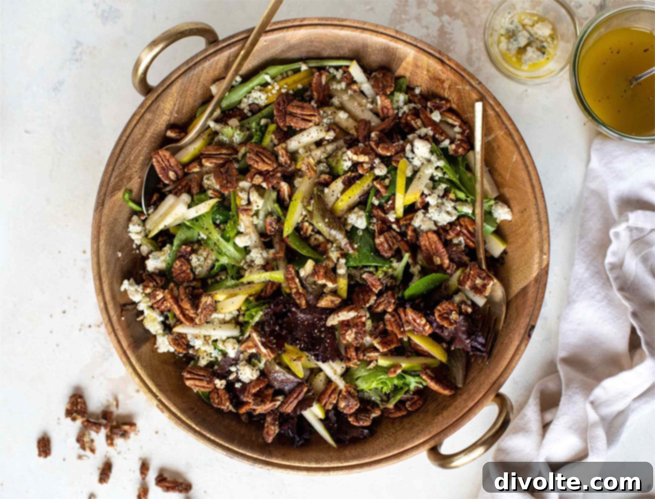 pear-gorgonzola-salad-recipe