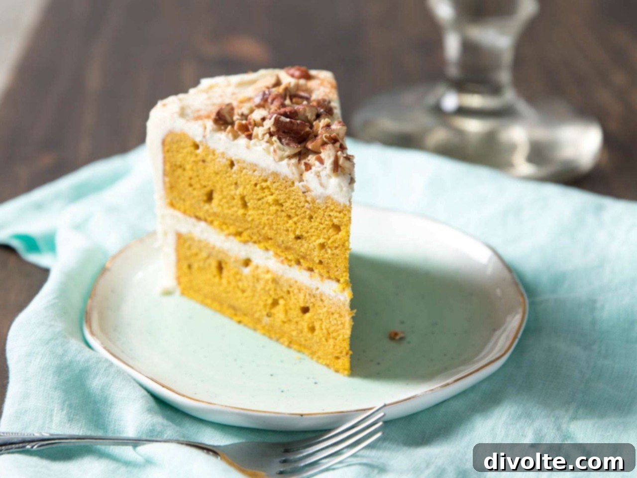 Deliciously Moist Pumpkin Sponge Cake