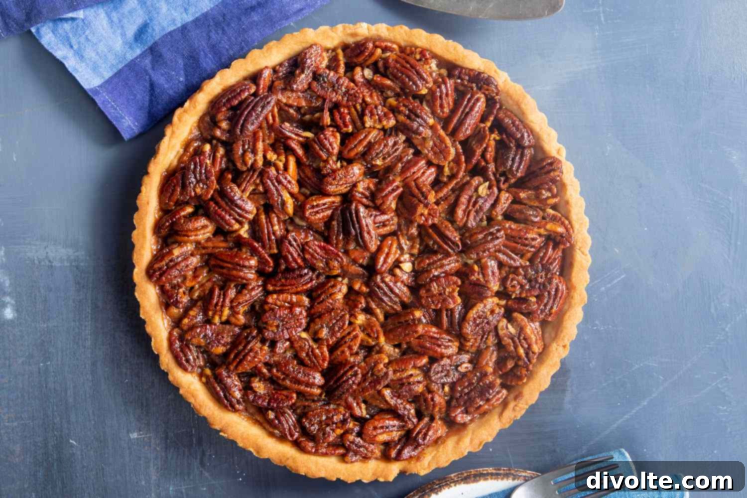 Classic Homemade Pecan Tart Recipe - Golden Crust, Gooey Filling, and Crunchy Pecans