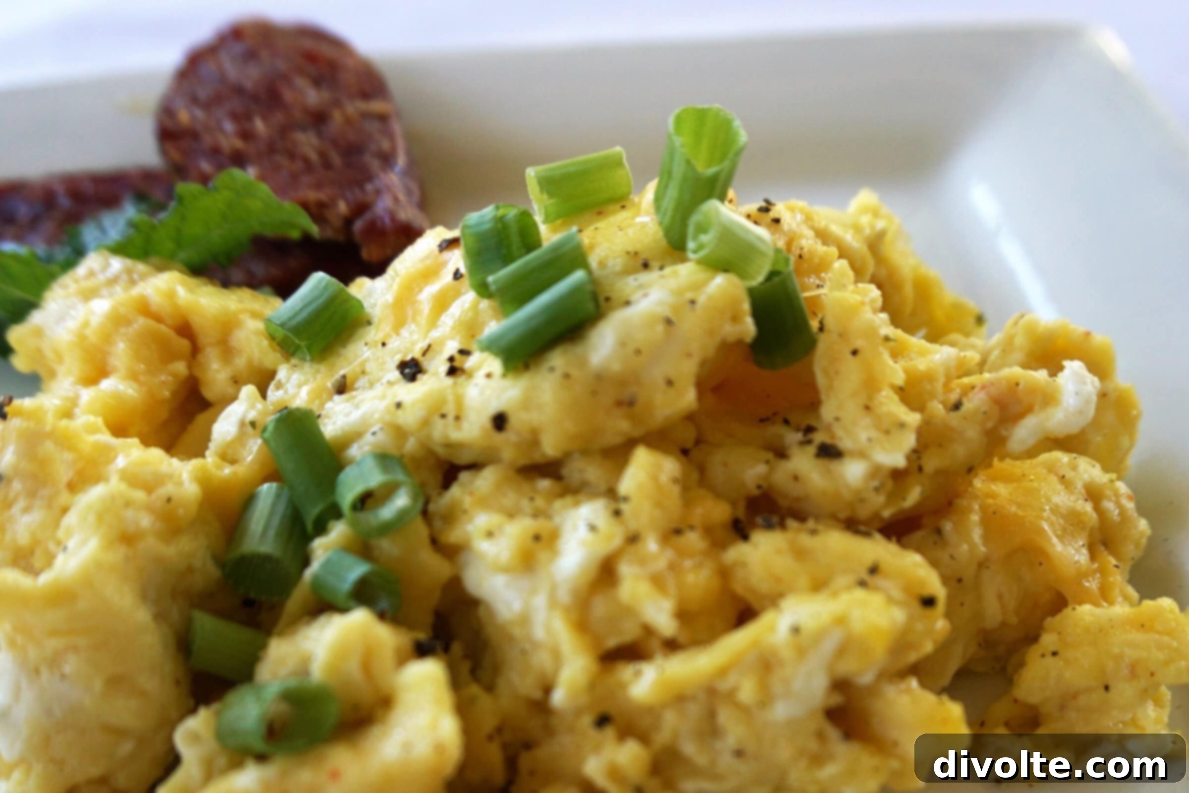 seasoned-scrambled-eggs-recipe