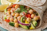 Creamy Chickpea Avocado Wraps