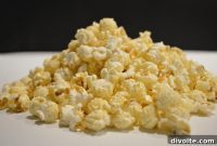 Garlic Parmesan Popcorn Perfection