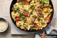 Springtime Skillet Chicken Primavera