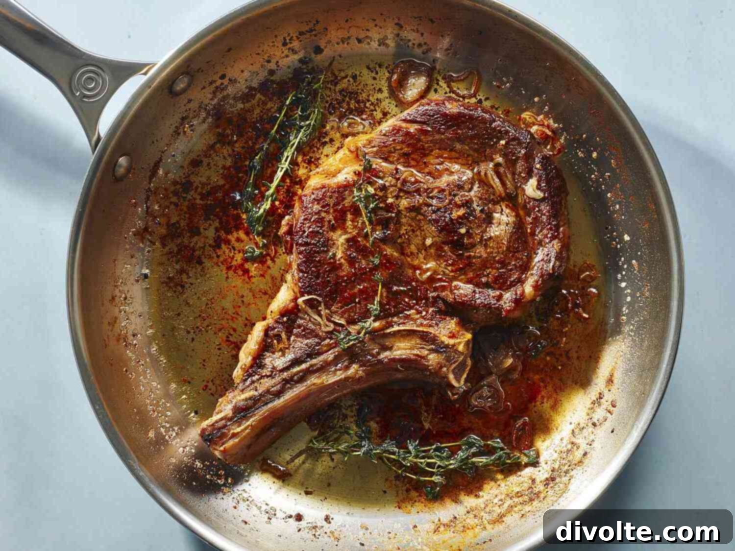 Sizzling Cast Iron Steak Perfection 2 cast-iron-pan-seared-steak-recipe