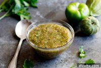 Vibrant Tomatillo Salsa Verde