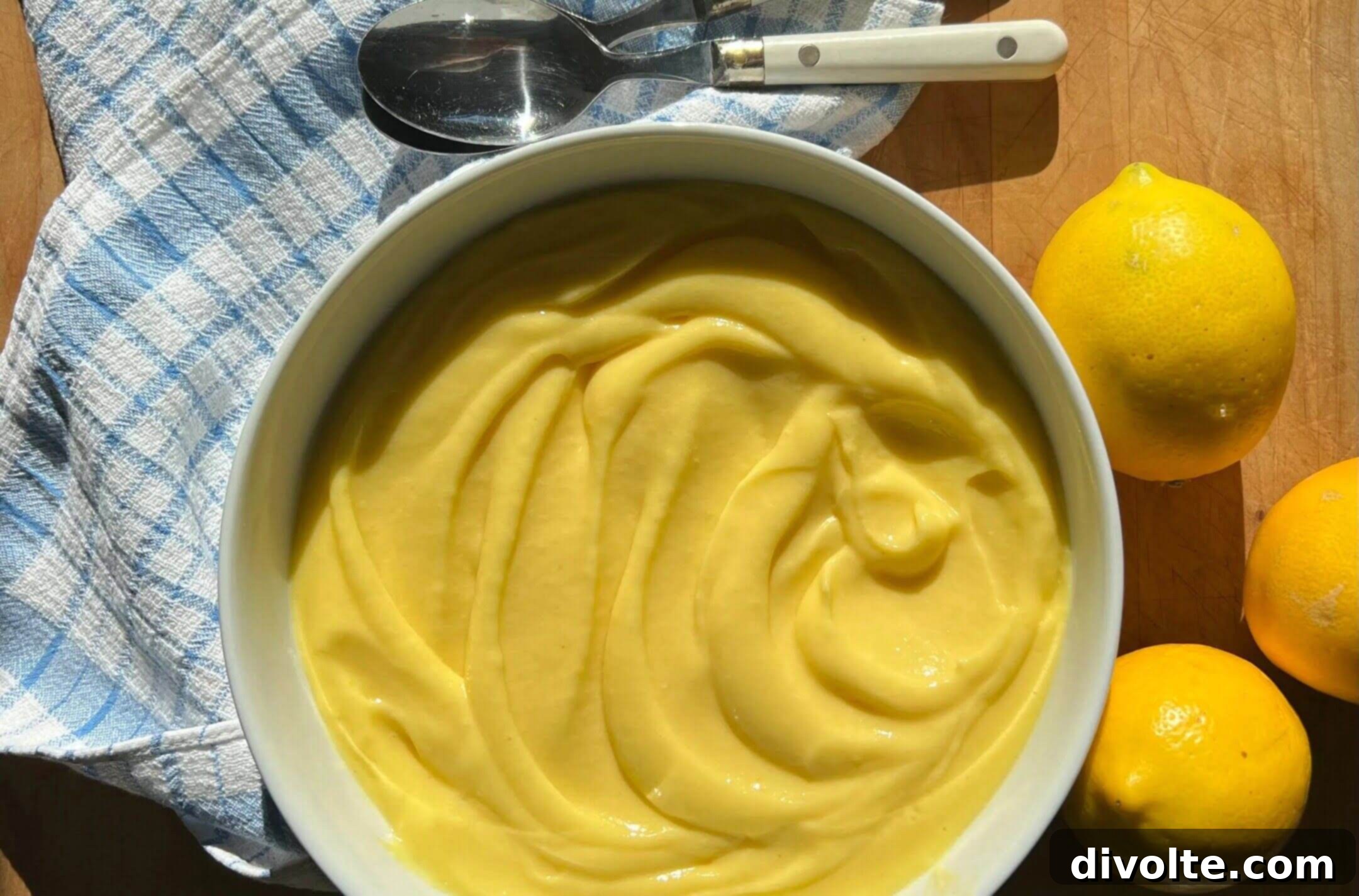 Vibrant Meyer Lemon Curd 2 meyer-lemon-curd-recipe