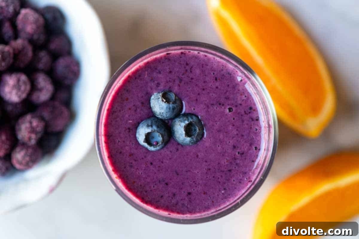 Delicious Berry Smoothie, perfect for a healthy breakfast or snack.