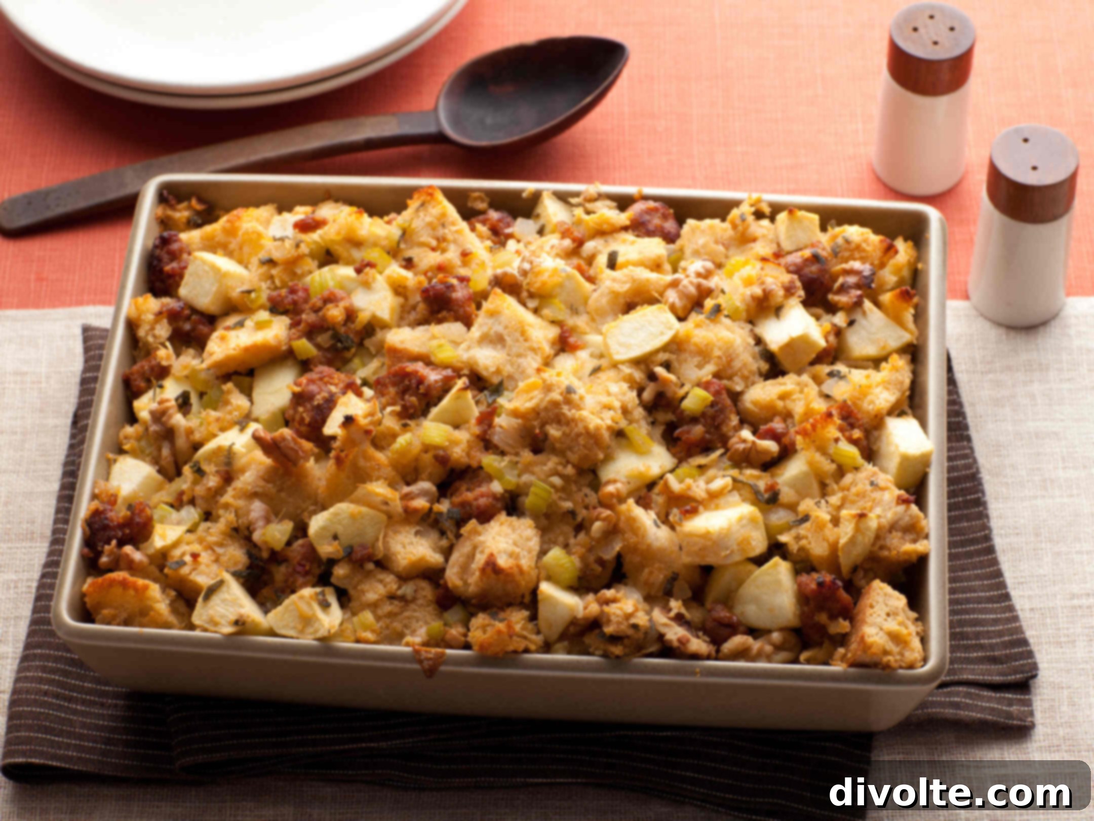 Savory Sausage Apple Dressing 2 sausage-apple-stuffing-recipe